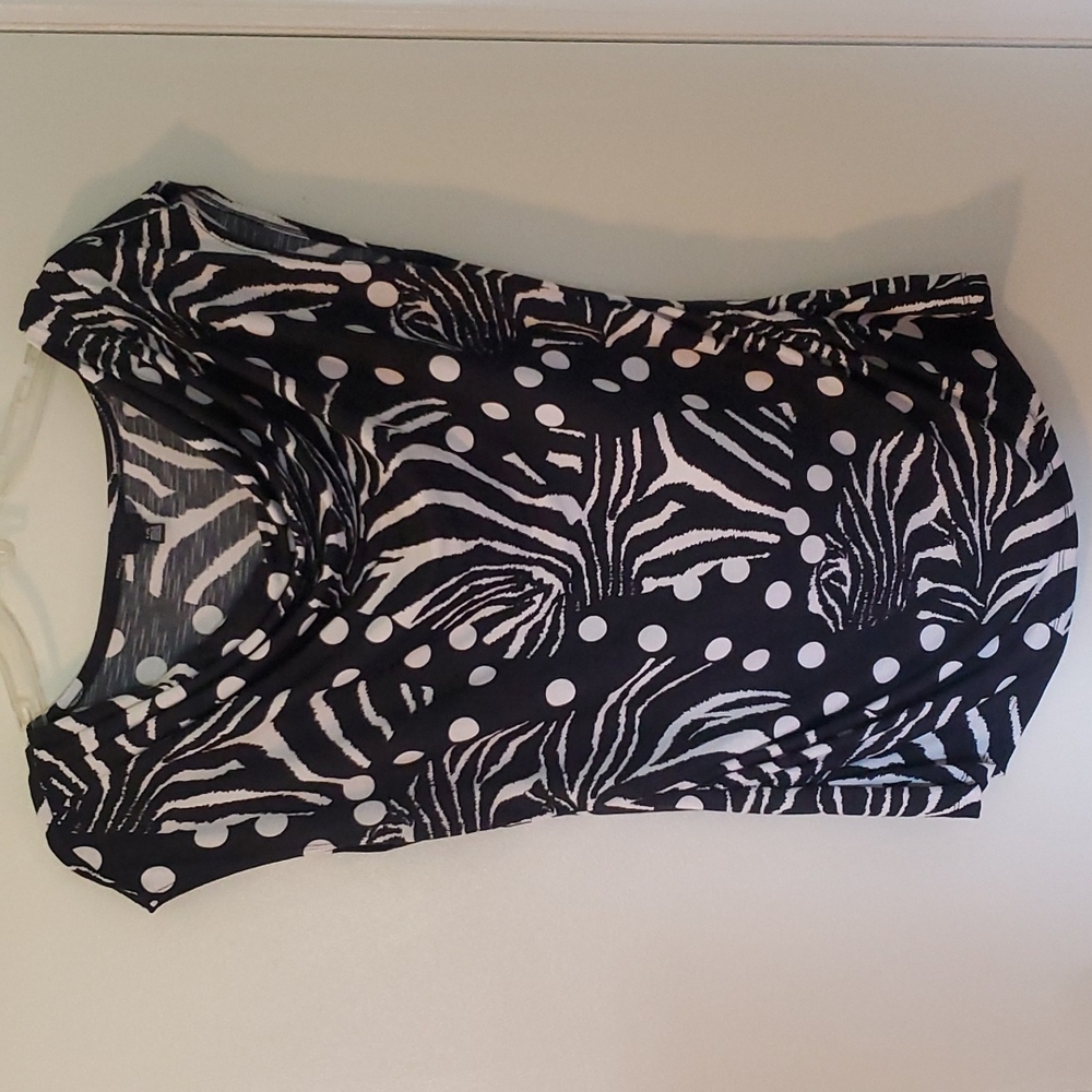 Dressy sleeveless blouse